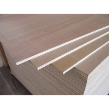 Contreplaqué en bois plaqué pour des meubles de haute qualité
